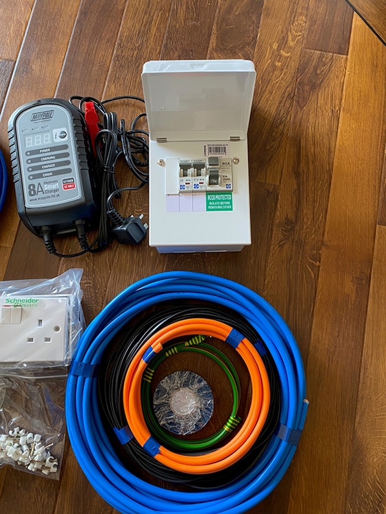 thumbnail image 2 of 3x Electric Hookup Kit For Caravan, Camping, Or Generator – UK Mains Adapter Converters 2 of 6